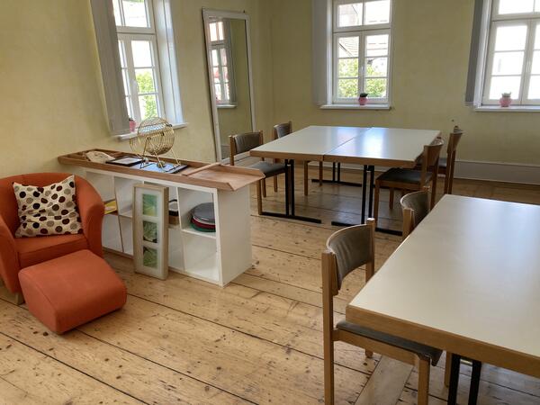 8_Gute Stube Bild
